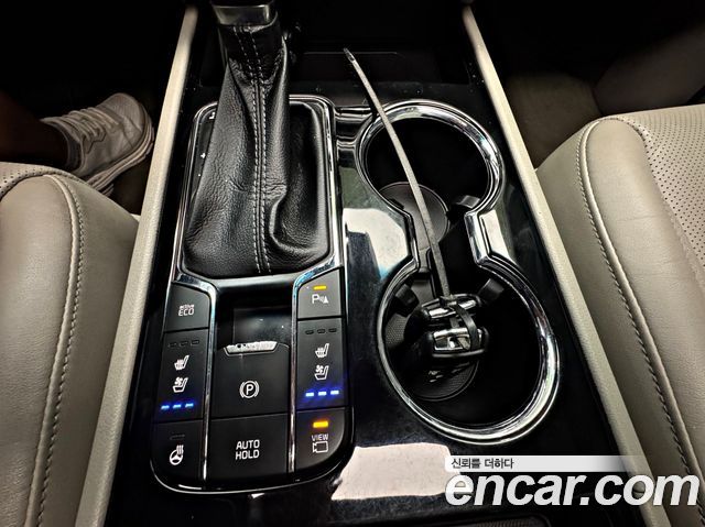 Kia Canival 2019 — photo 18