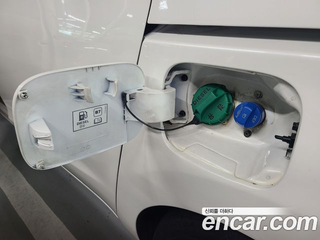 Kia Canival 2019 — photo 10