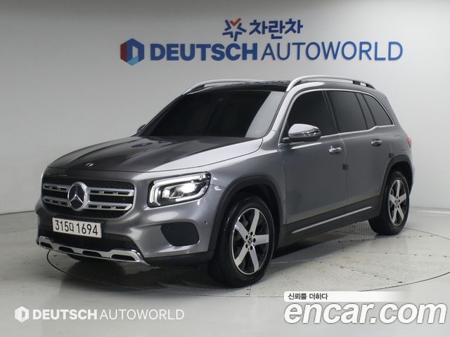 Mercedes-Benz GLB-Class 2020 — photo 1