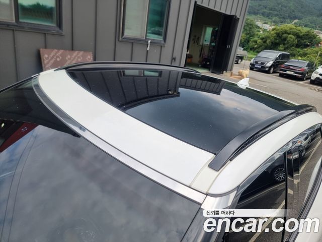 Genesis GV60 2022 — photo 14