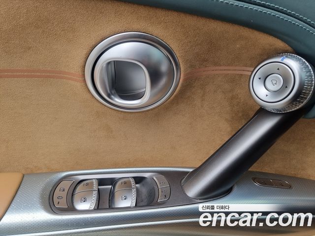 Genesis GV60 2022 — photo 16