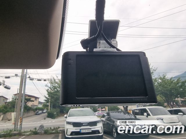 Genesis GV60 2022 — photo 20