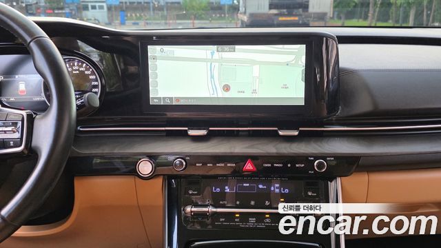 Kia Canival 2023 — photo 15