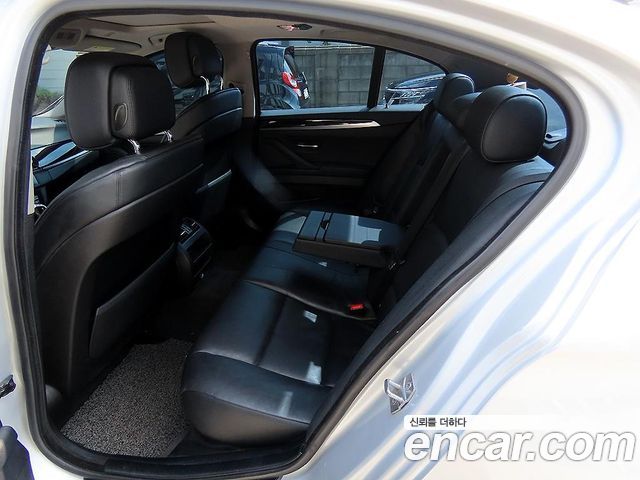BMW 5-Series 2013 — photo 6