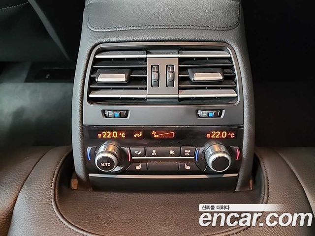 BMW 6-Series 2016 — photo 13