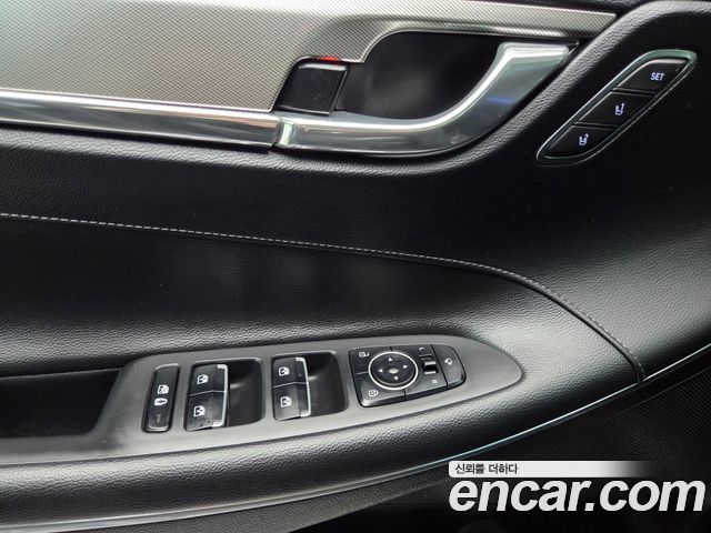 Hyundai Grandeur 2023 — photo 14