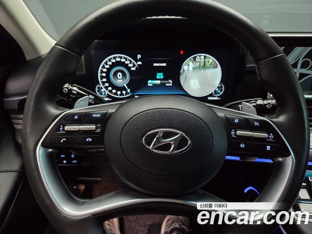 Hyundai Grandeur 2023 — photo 16