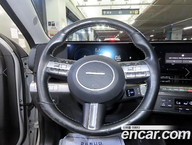 Hyundai Kona 2023 — photo 8