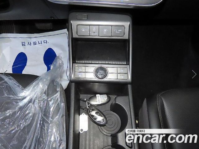 Hyundai Kona 2023 — photo 12