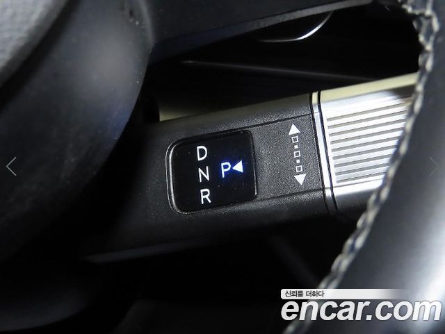 Hyundai Kona 2023 — photo 13