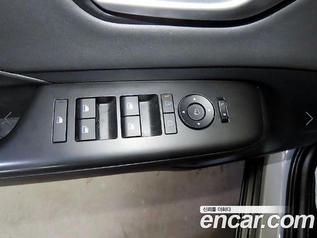 Hyundai Kona 2023 — photo 14