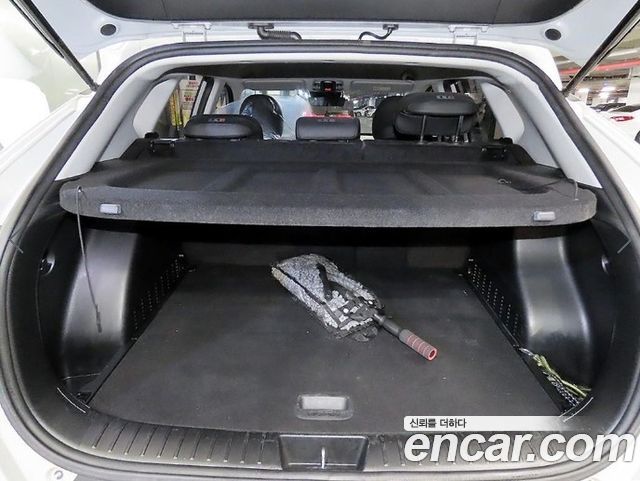 Hyundai Kona 2023 — photo 17