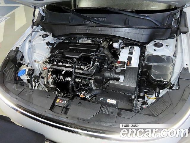 Hyundai Kona 2023 — photo 19