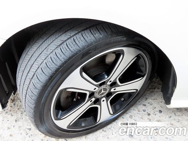 Mercedes-Benz B-Class 2018 — photo 5
