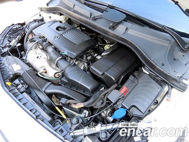 Mercedes-Benz B-Class 2018 — photo 6