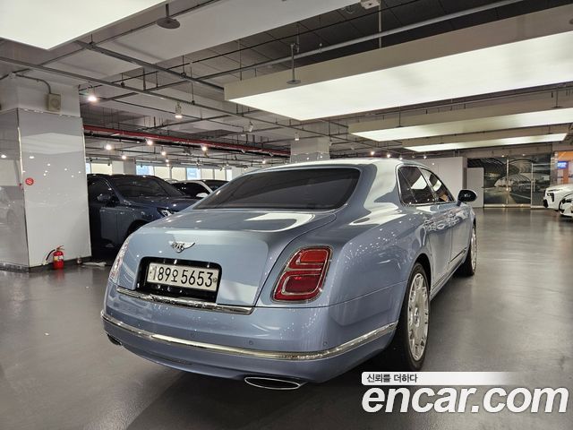 Bentley Mulsanne 2017 — photo 4