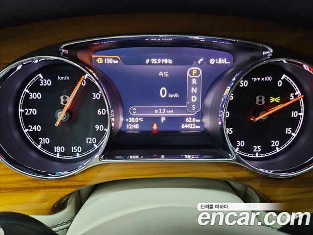 Bentley Mulsanne 2017 — photo 11