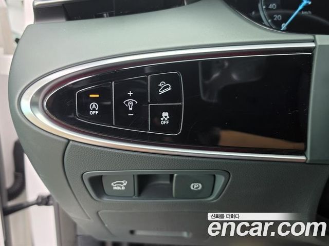 Genesis GV70 2021 — photo 16
