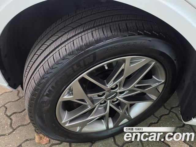 Genesis GV70 2021 — photo 18