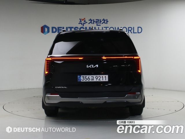 Kia Canival 2024 — photo 4