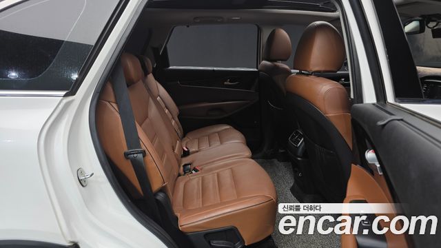Kia Sorento 2018 — photo 12