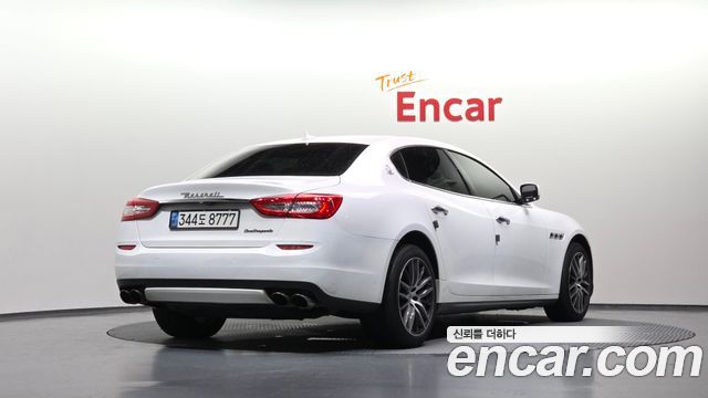 Maserati Quattroporte 2016 — photo 2
