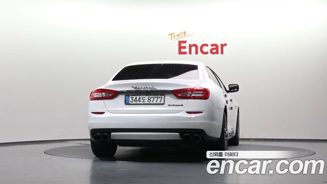 Maserati Quattroporte 2016 — photo 4