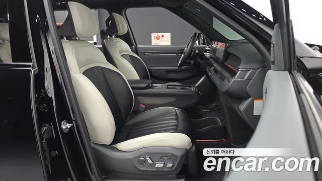 Kia EV9 2024 — photo 17