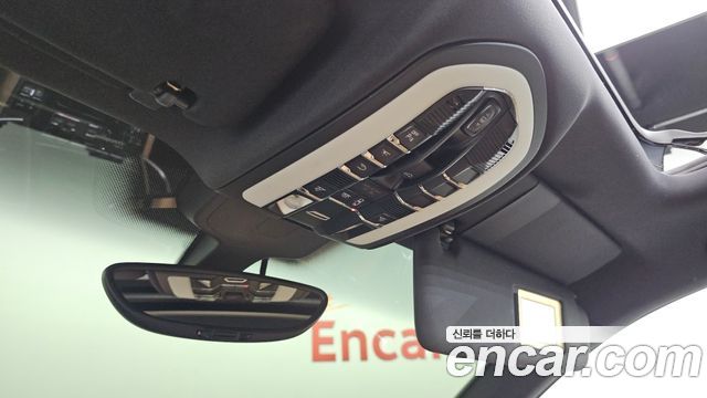 Porsche Cayenne 2016 — photo 20
