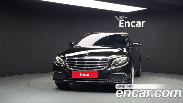 Mercedes-Benz E-Class 2019 — photo 3