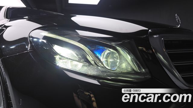 Mercedes-Benz E-Class 2019 — photo 8