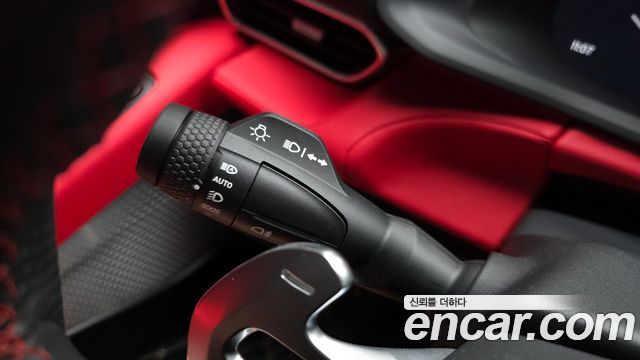 Lotus Emira 2025 — photo 24