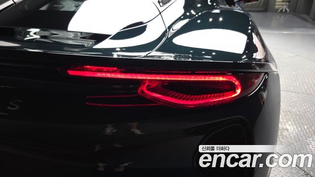 Lotus Emira 2025 — photo 9