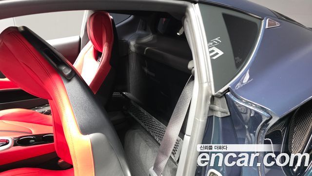 Lotus Emira 2025 — photo 16