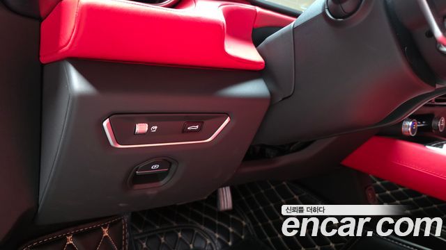 Lotus Emira 2025 — photo 28