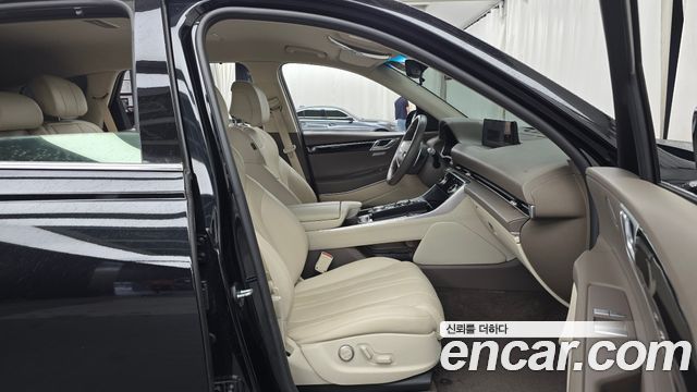 Genesis GV80 2023 — photo 11
