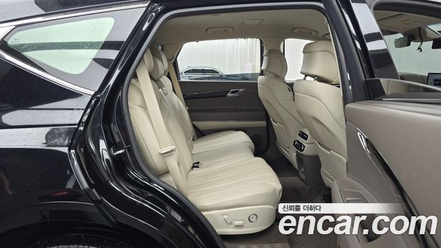 Genesis GV80 2023 — photo 12