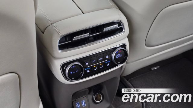 Genesis GV80 2023 — photo 19