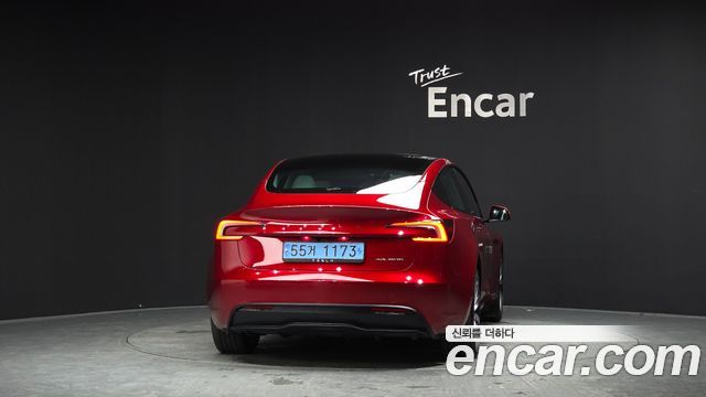 Tesla Model 3 2024 — photo 4