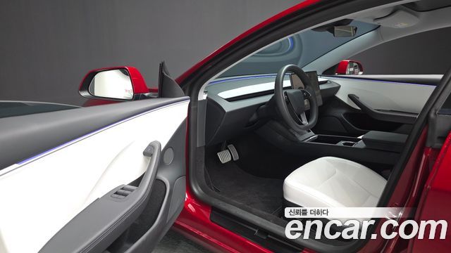 Tesla Model 3 2024 — photo 10