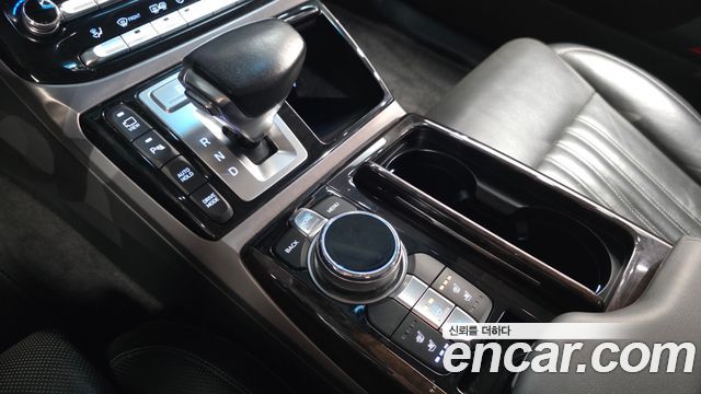 Genesis EQ900 2018 — photo 9