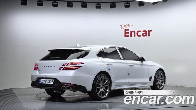 Genesis G70 2023 — photo 2