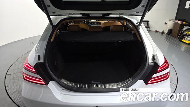 Genesis G70 2023 — photo 26