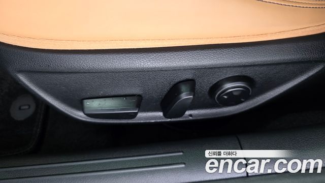Genesis G70 2023 — photo 30