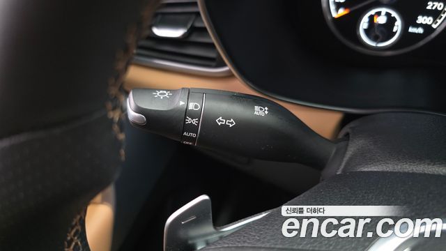 Genesis G70 2023 — photo 31