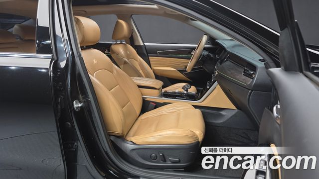 Kia K7 2020 — photo 17