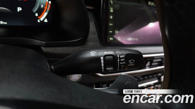 Kia K7 2020 — photo 27