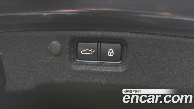 Kia K7 2020 — photo 35