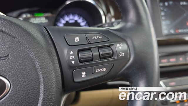 Kia Canival 2020 — photo 21