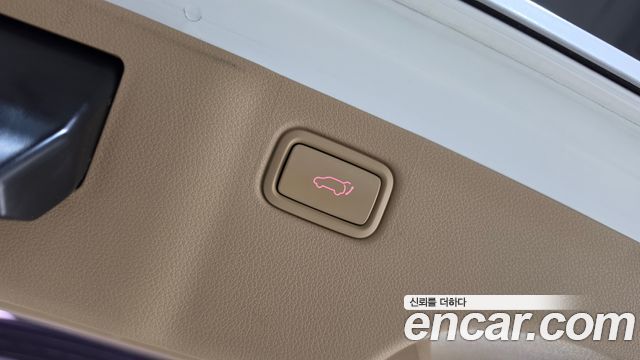Kia Canival 2020 — photo 23